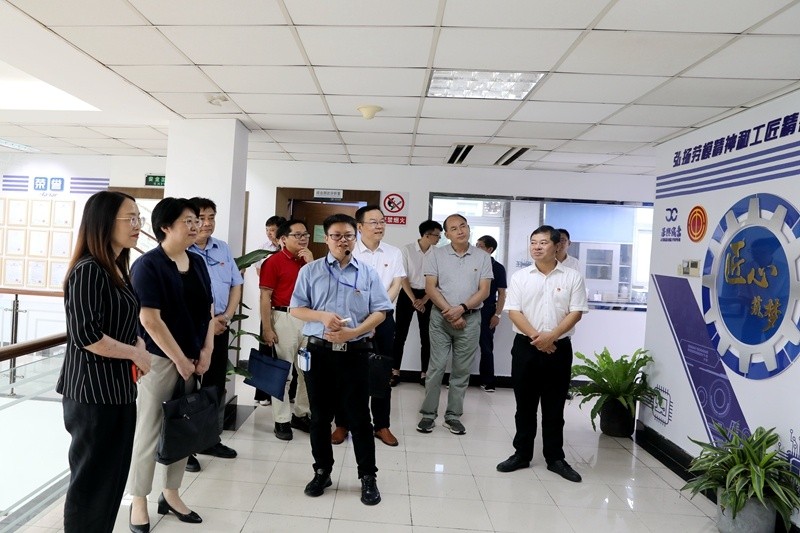 2020年7月14日，时任浙江省总工会党组成员、副主席张卫华一行莅临CA88纸业调研推进新时代产业工人队伍建设改革工作