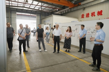 实地观摩促交流 技能赋能助发展 | 山东省淄博市淄川区总工会党组成员、副主席冯进明一行莅临CA88纸业调研交流